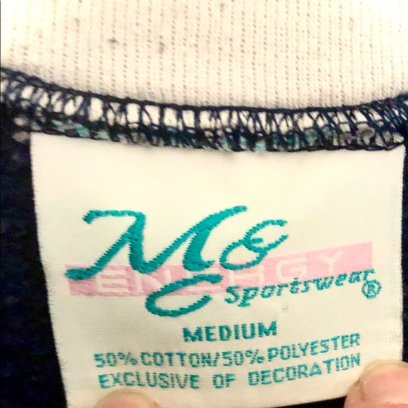 Let It Snow Sweat Shirt - Picture 4 of 6